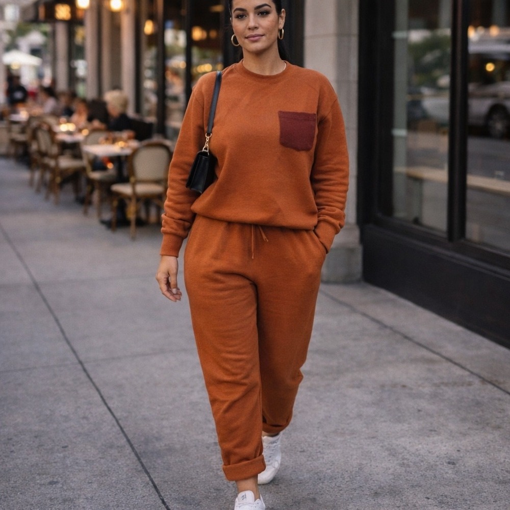 RICH & FABULOUS Women's Orange Crewneck Sweatshirt & Pants Set M